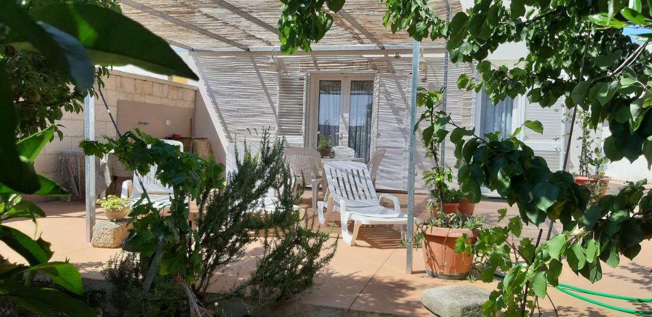 Da Nonna Cosimina Villa Casamassella Exterior foto